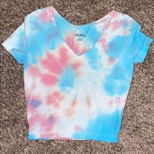 Tiedye blue white and red crop top